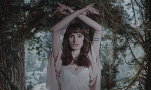 Leliel’den içsel bir yüzleşme: ‘Söz Gelimi’ (Synthetic Stars) yayında!