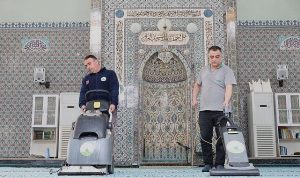 Osmangazi’de Camilerde Bayram Temizliği