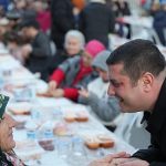 Torbalı Belediyesi’nden Cumhuriyet Mahallesi’nde Dev İftar