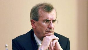 Villeroy: AMB hazır ama faiz artışı zamanı için erken