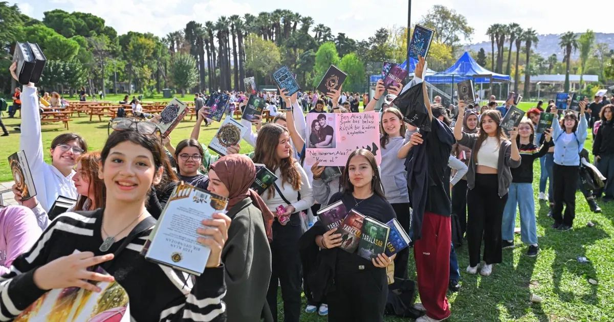 7. İzmir Kitap Fuarı Kapılarını Açıyor
