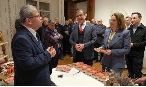 Acar’ın kaleme aldığı “Kocaeli Kandıra Halk Kültürü Kitabı” tanıtıldı; “Manavların” kültür hafızası bu kitapta toplandı