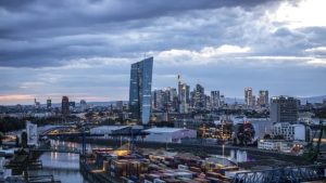 Almanya’da yatırımcı beklentileri 2022’den bu yana en düşük seviyede