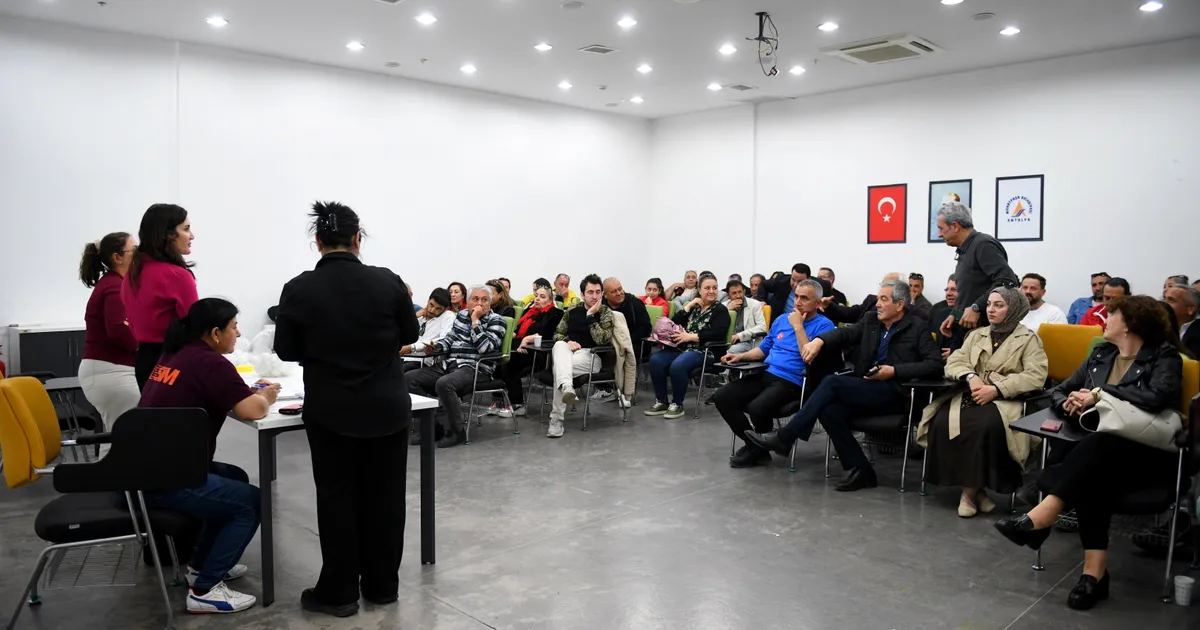 Antalya’da ASSİM’den Derneklere Ofis Tahsisi