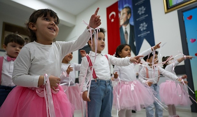 Aydın Büyükşehir Belediyesi’nin Çocuk Gelişim Merkezleri’nde ’23 Nisan Ulusal Egemenlik ve Çocuk Bayramı’ Etkinlikleri Düzenlendi