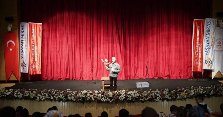  Burdur Yaşayan Miras Şöleni Yoğun İlgiyle Devam Ediyor