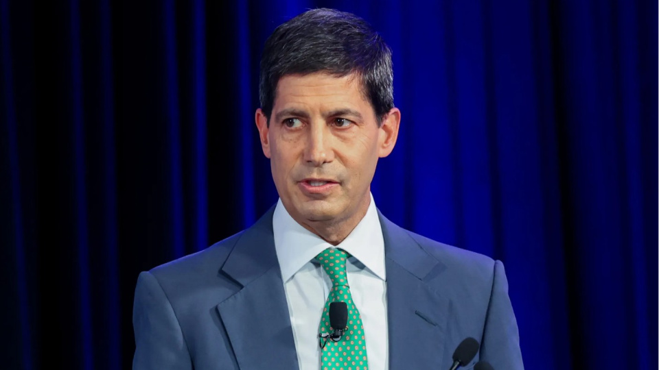 Demokratlardan Fed adayı Warsh için “süreci durdurun” talebi