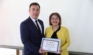 DEÜ Bilim Kafe Sohbetleri’nin 6’ncı Buluşmasında “Bilimin Işığında Güneşten Nasıl Korunmalıyız?” Konuşuldu