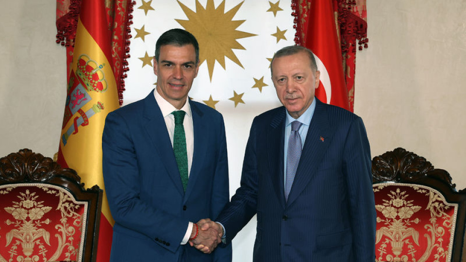 Erdoğan, Sanchez ile telefonda görüştü