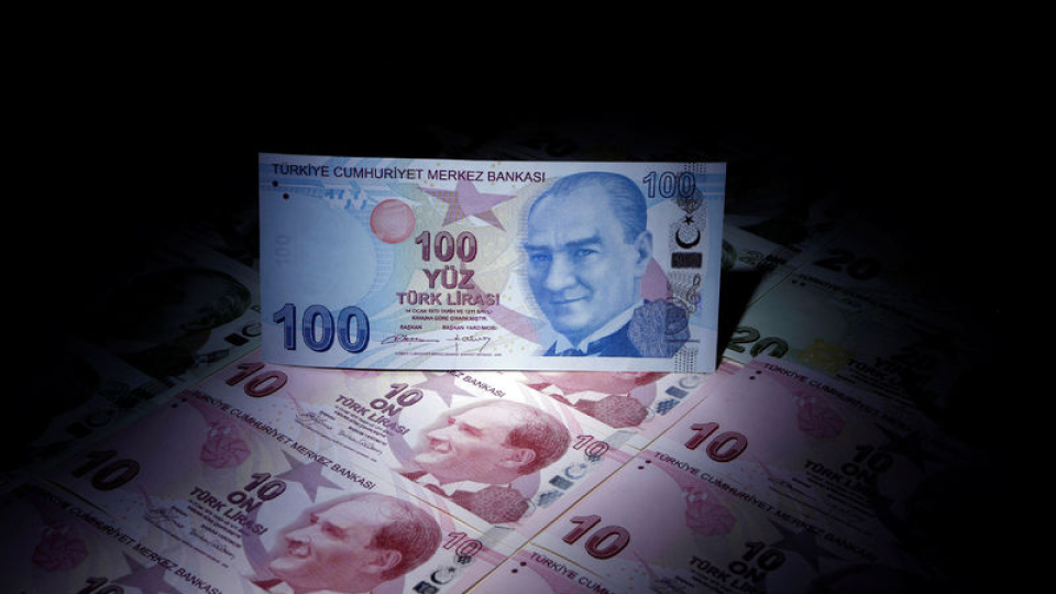 Hazine 4 yıllık TLREF tahvilde 100 milyar TL borçlandı