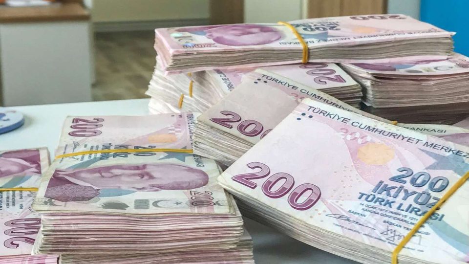 Hazine alacakları 252,3 milyar lira oldu