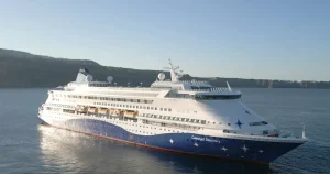 Hürmüz Boğazı’ndan Başarıyla Geçen Celestyal, Kruvaziyer Sektörüne Güvenli Geçişin Önünü Açtı!