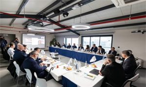 İzmir, yapay zekâ ile yatırım ve kalkınma atağında