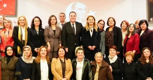 Kadın Belediye Başkanları Manisa’da Bir Araya Geldi