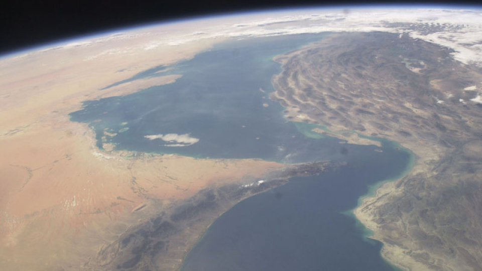 Katarlı LNG tankerlerinin Hürmüz’den geçme girişimi başarısız oldu