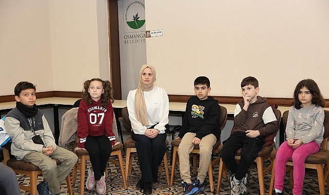 Osmangazi’de Çocuklar Felsefe Atölyesi İle Düşünsel Yolculuğa Çıktı
