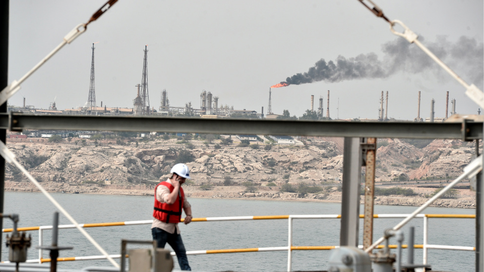 Rusya’nın İran’a, İsrail’de vurulabilecek kritik enerji merkezlerinin listesini verdiği öne sürüldü