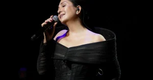 Sibel Can’dan Görkemli Performans 