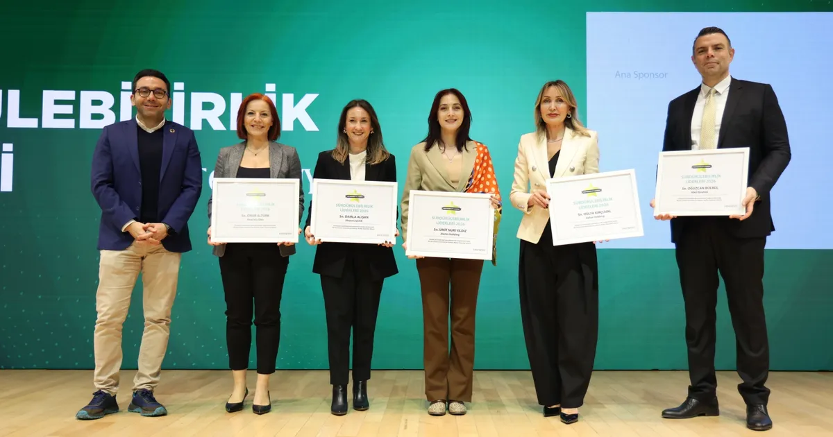 TİKAV Yönetim Kurulu Başkanı Hülya Kırçuval, Türkiye’nin 50 Sürdürülebilirlik Lideri Arasında Yer Aldı