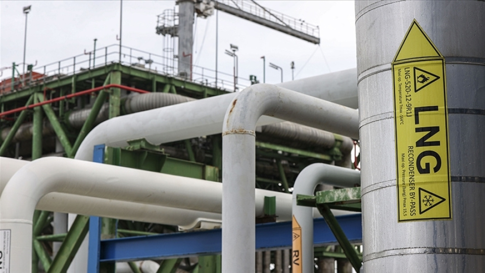 UEA:Savaş doğalgaz piyasasını iki yıl daha sıkıntıya sokacak