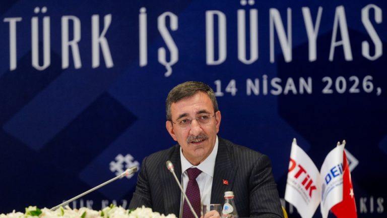 Yılmaz: Kazakistan’la karşılıklı yatırımları artırmayı hedefliyoruz