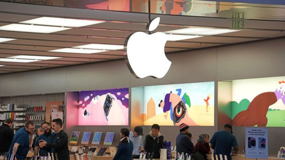 Apple, işlemcilerin üretimi için Intel ve Samsung’u değerlendiriyor