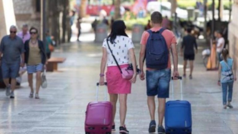 Bakan Ersoy’dan bayram tatili açıklaması
