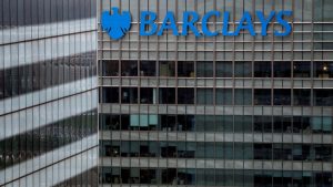 Barclays TL’de uzun pozisyonu kapatma tavsiyesi verdi