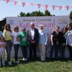 Başkan Şadi Özdemir Anneler Günü’nü Bizim Ev katılımcılarıyla kutladı