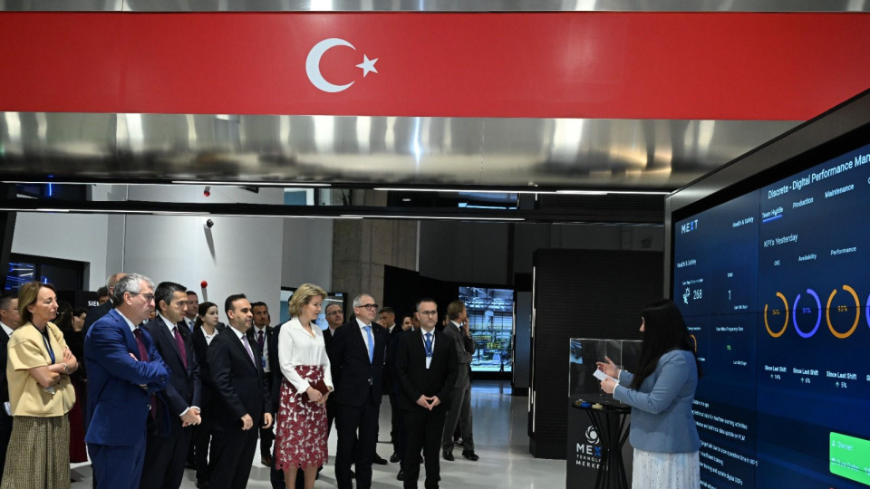 Belçika Kraliçesi Mathilde MEXT Teknoloji Merkezi’ni ziyaret etti