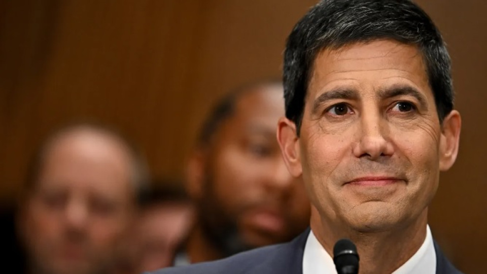 Fed Başkanı adayı Warsh, Senato’daki onay engelini aştı