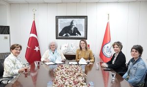 Konak’ta eşit yaşam için iş birliği: “Mücadeleyi birlikte büyüteceğiz”