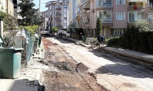 Körfez’de 22 kilometrelik üstyapı çalışması