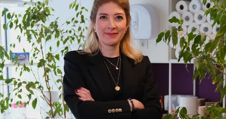 Lila Kağıt’ta Üst Düzey Atama