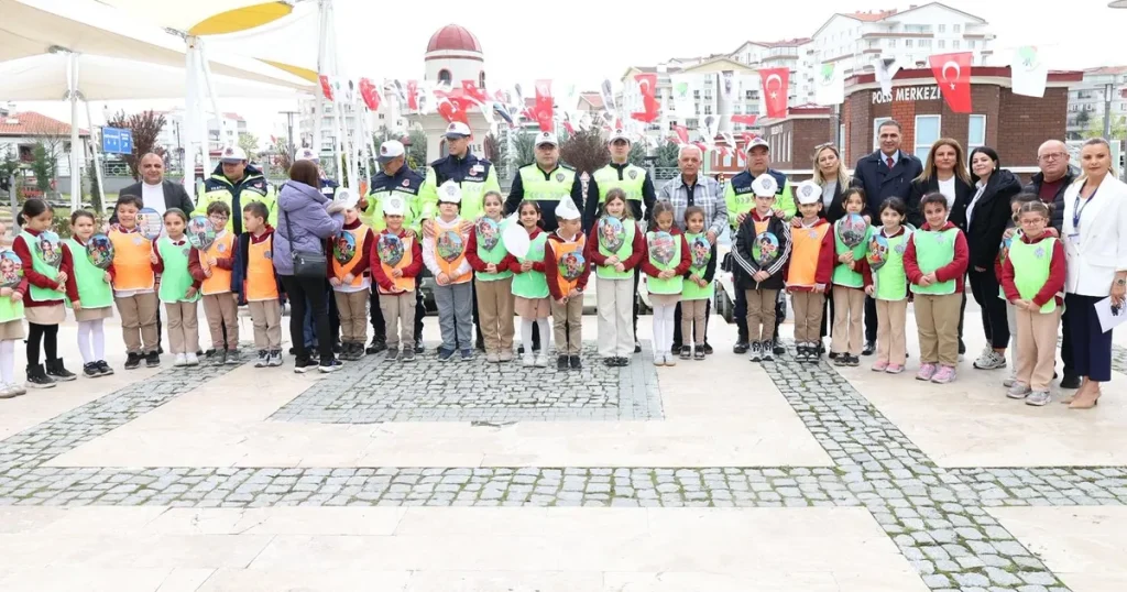 Miniklere Trafik Eğitimi Mamak’ta Trafik Bilinci Küçük Yaşta Başlıyor