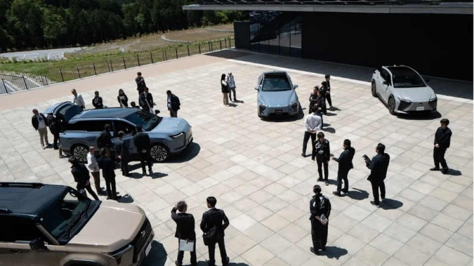 Toyota’nın kârında sürpriz düşüş öngörüsü